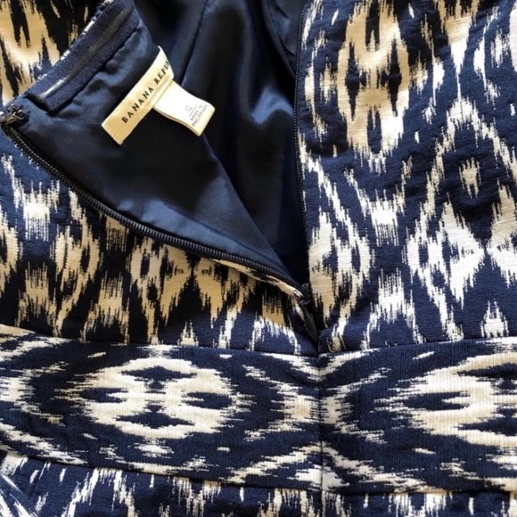 Banana Republic Ikat Blue White Strapless Dress 12 - Picture 8 of 13